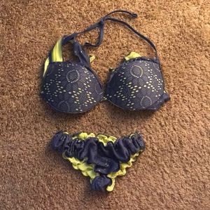 Halter push-up bikini